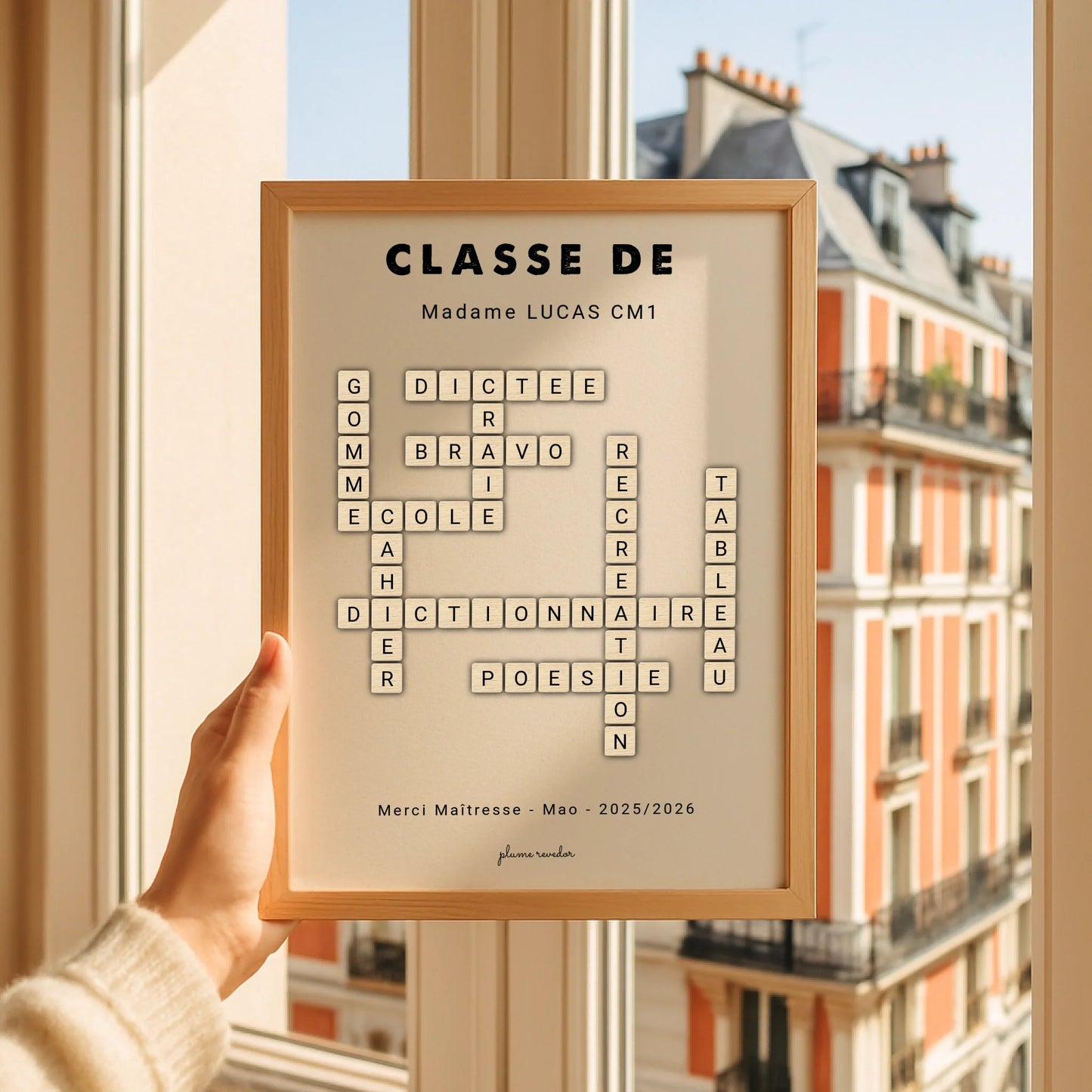 ChatGPT Image 9 juin 2025, 12_48_08Affiche Maîtresse ou Maître Personnalisée « Classe de… » – Cadeau Fin d'Année & Déco Classe