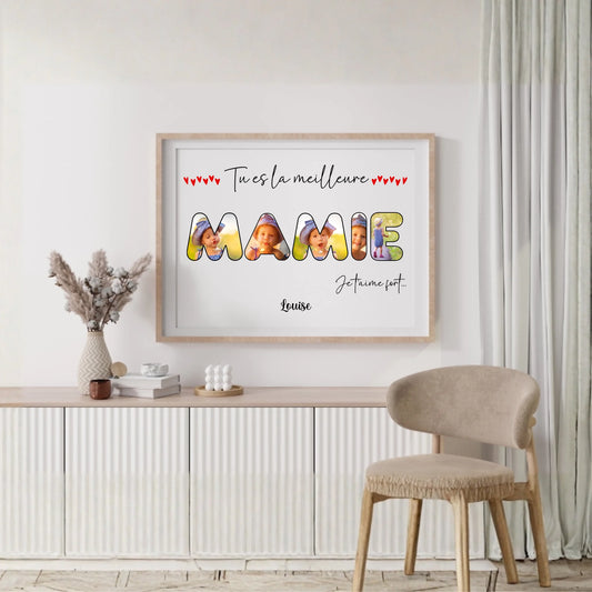 Affiche Mamie personnalisée — le mot MAMIE composé de vos photos