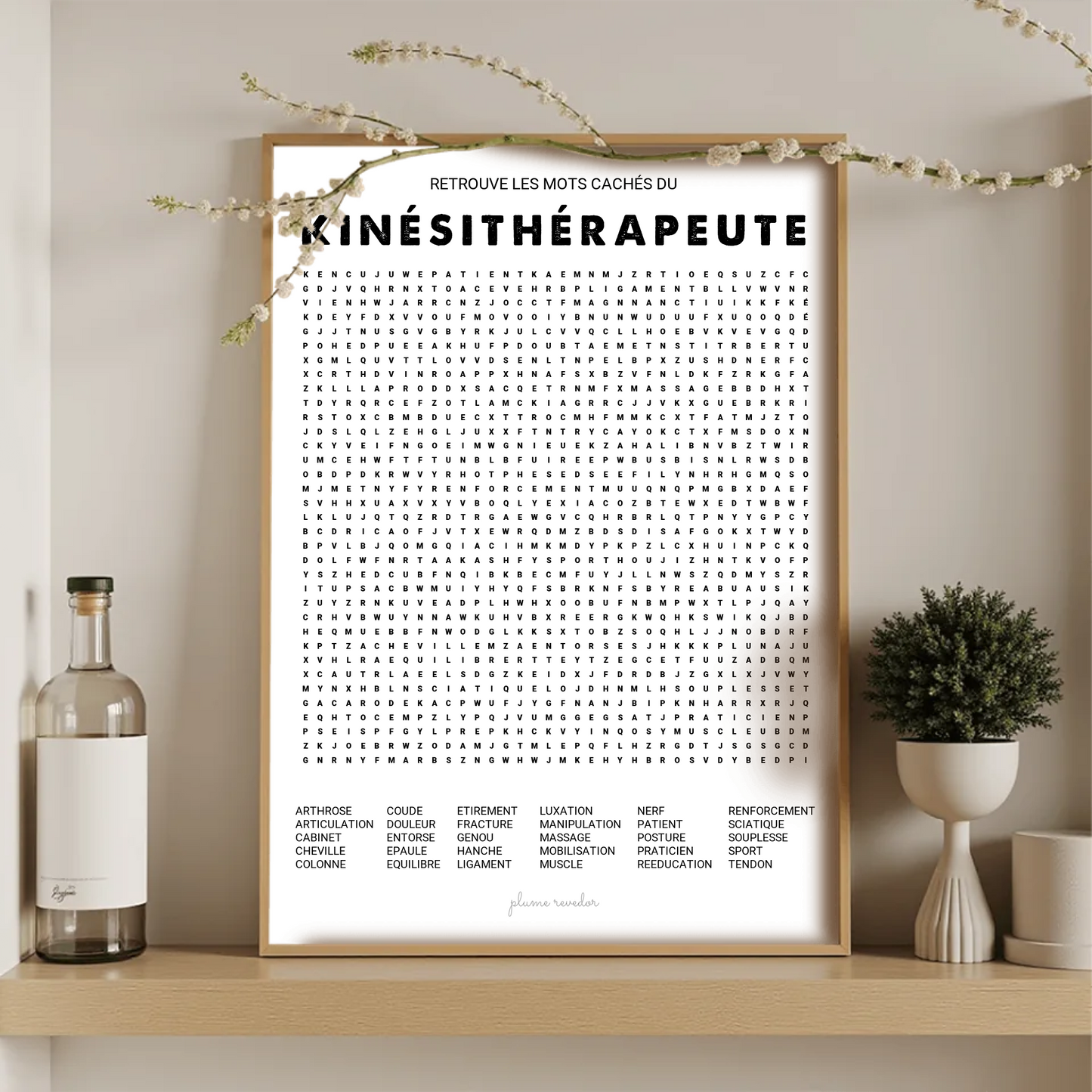 Poster mots mêlés kinésithérapeute encadré dans une salle d'attente de cabinet