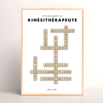 Affiche mots croisés kiné en bois encadrée dans un cabinet de kinésithérapie